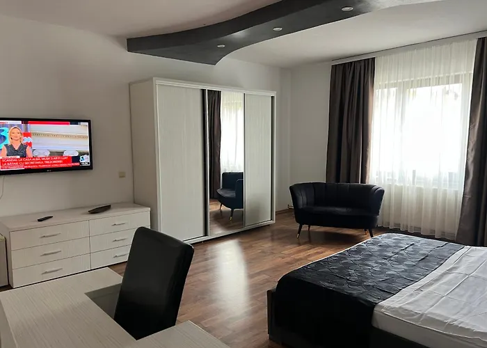 Casa Braneana- Pensiune RestaurantPensiune